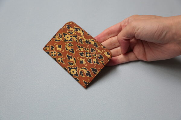 LA VOYAGEUSE CARDHOLDER - Image 2