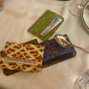 LA VOYAGEUSE CARDHOLDER